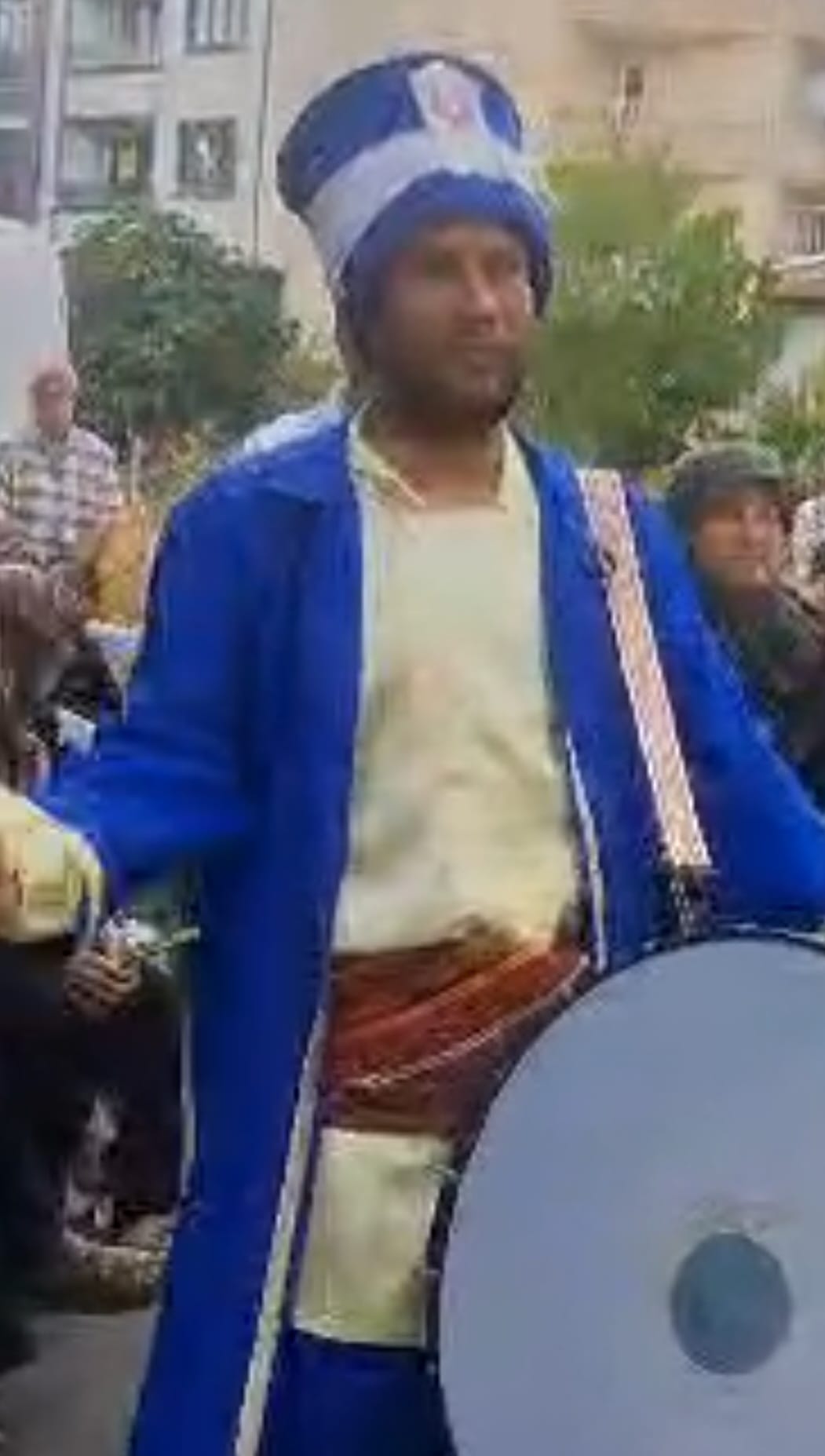 Selçuk Anıl Koca — Davulzen